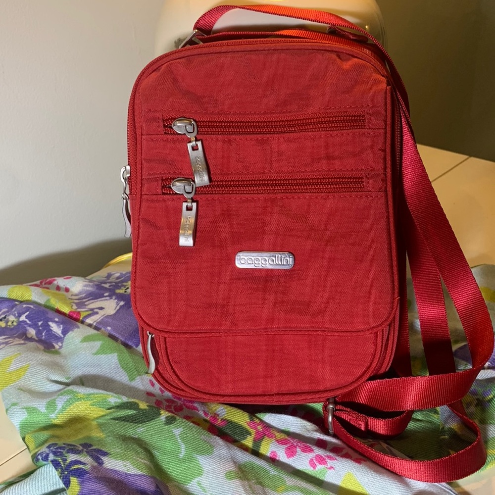 Baggallini red fabric crossbody/organizer bag